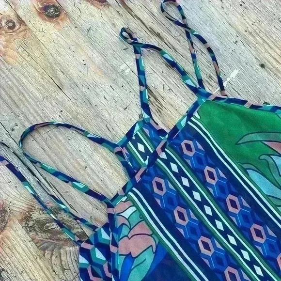 Maeve overlay asymmetrical dress size extra small - Picture 4 of 8